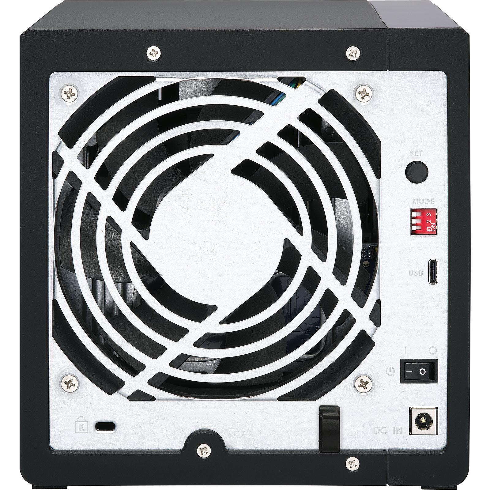 QNAP TR-004 4-BAY HARDWARE RAID ENCLOSURE