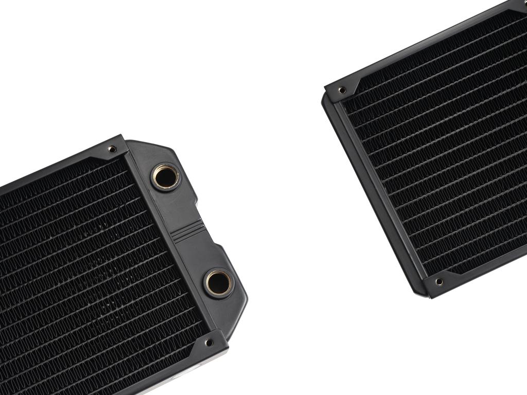BITSPOWER LEVIATHAN II 240 RADIATOR W/SINGLE WAVE FINS