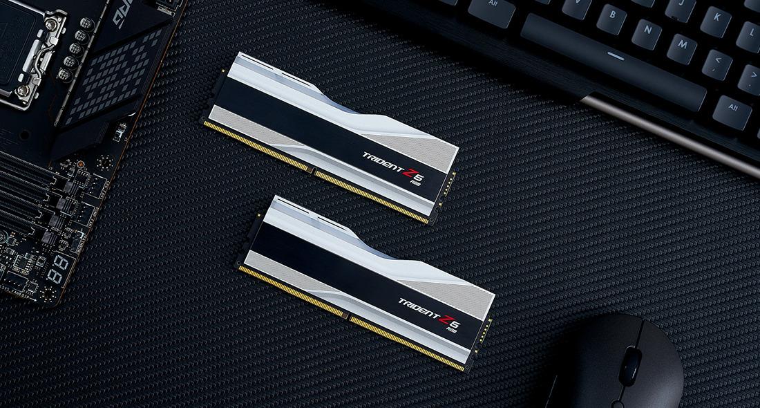G-SKILL TRIDENT Z5 RGB SILVER 32G(16G*2) DDR5 7800MHZ 1.45