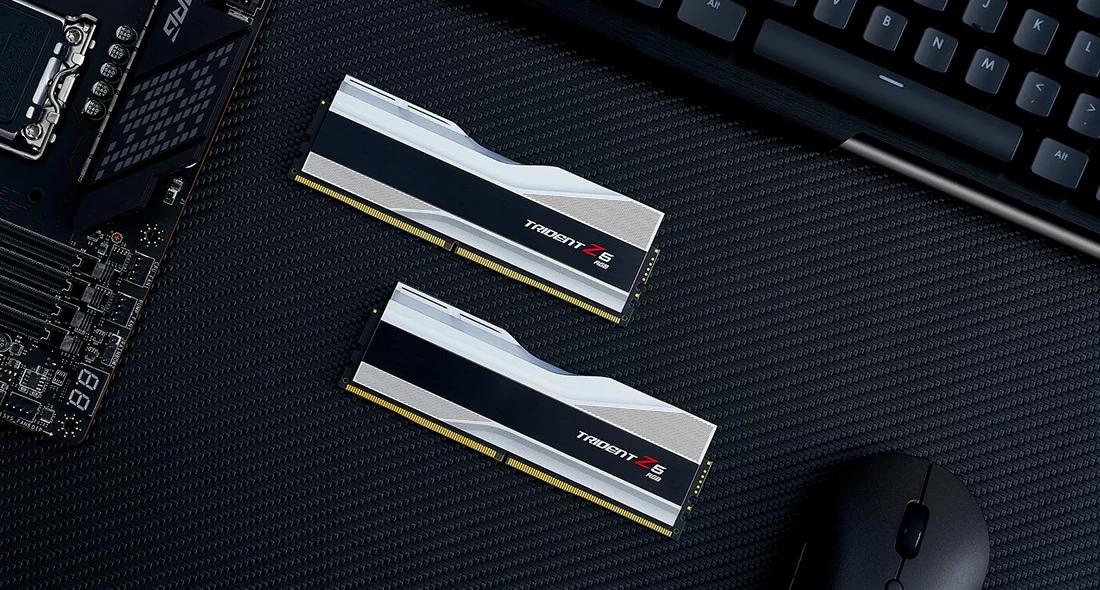 G-SKILL TRIDENT Z5 RGB 32G(16G*2)DDR5 8000MHZ 1.45V SILVER