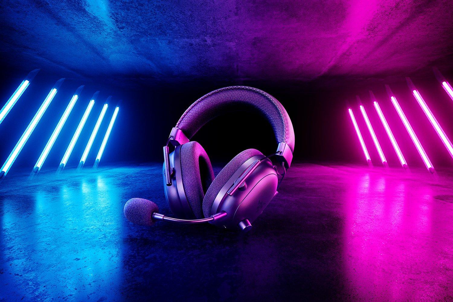 RAZER BLACKSHARK V2 PRO WIRELESS HEADSET BLACK