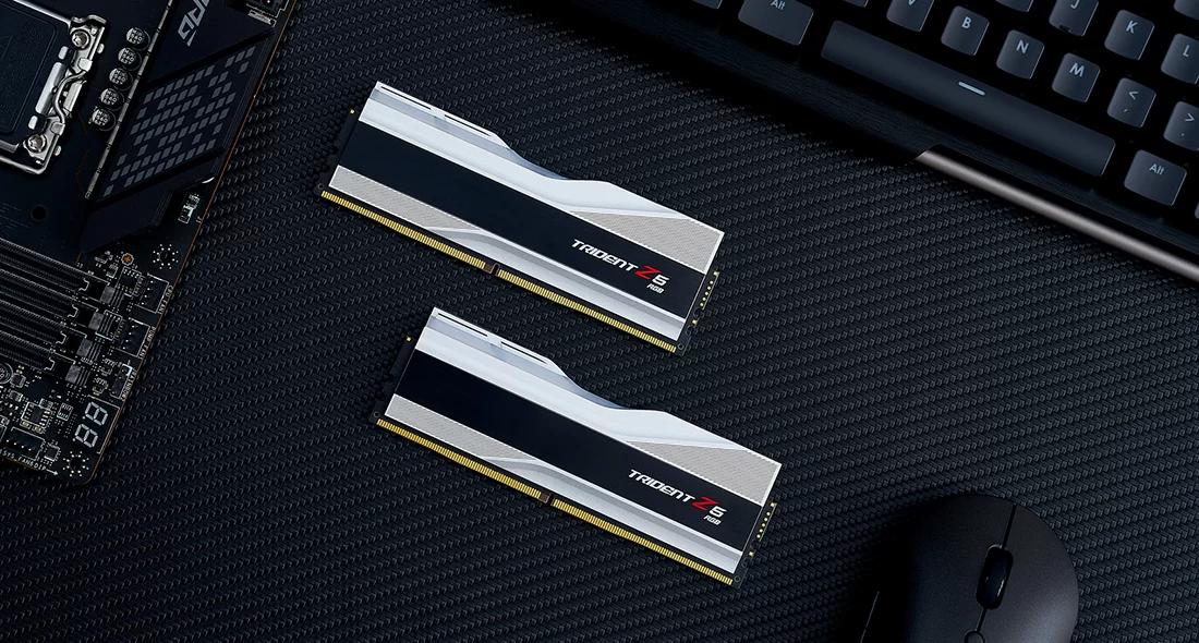 G-SKILL TRIDENT Z5 RGB SILVER 64G(32G*2) DDR5 6400MHZ 1.4V