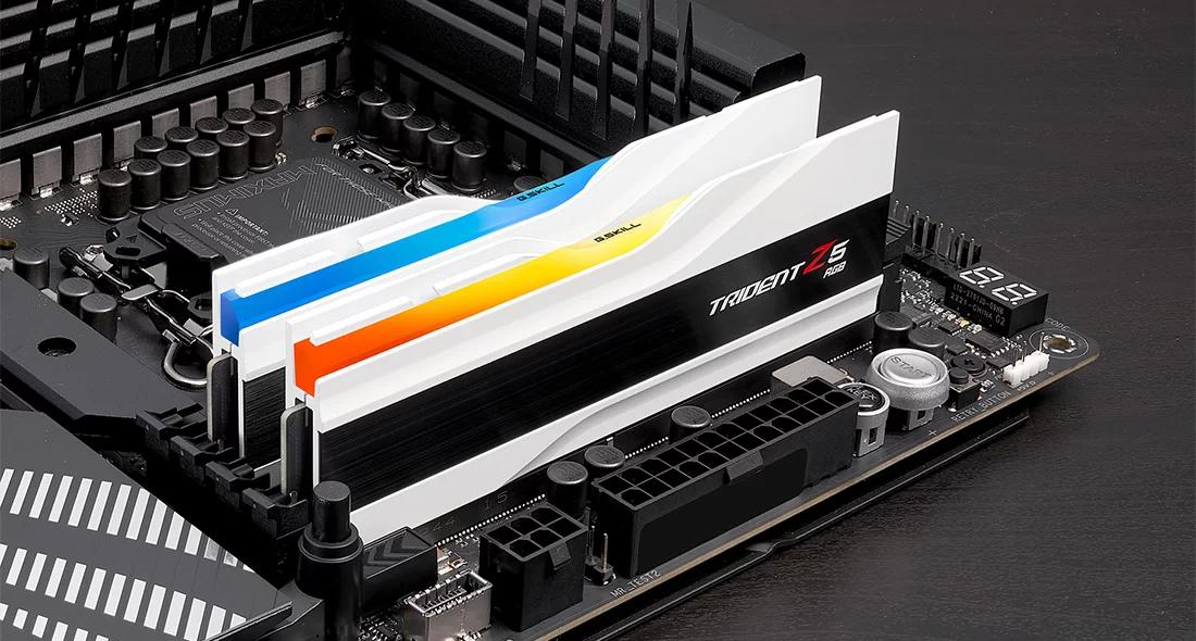G-SKILL TRIDENT Z5 RGB WHITE 32G(16G*2) DDR5 6400
