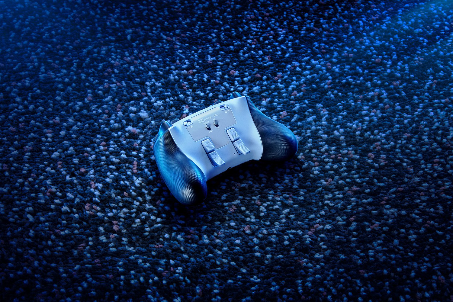 WOLVERINE V2 PRO WIRELESS FOR PS5 & PC (WHITE) thumbnail 3