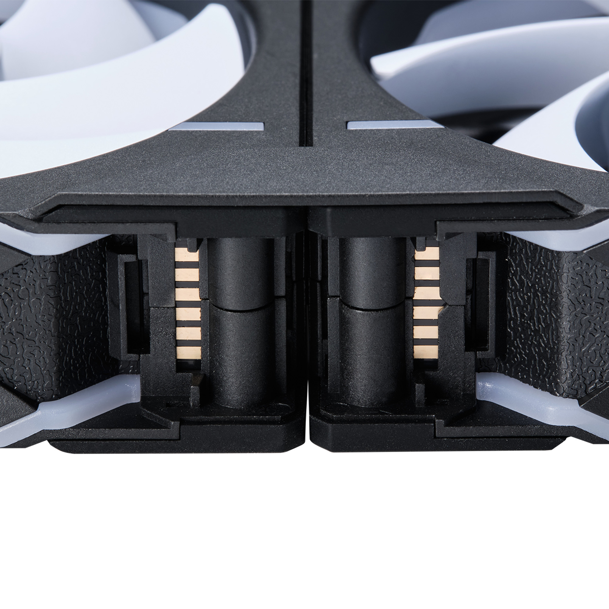 PHANTEKS D30 120MM PWM FAN REVERSED DRGB BLACK (3-PACK) thumbnail 10