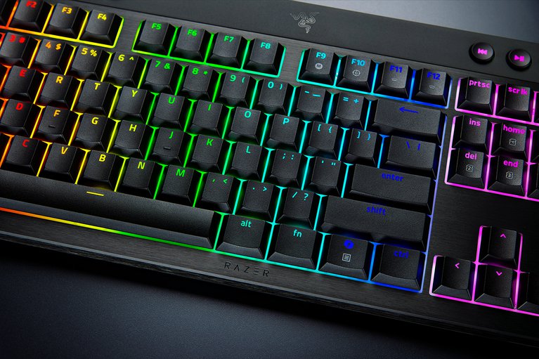 RAZER BLACKWIDOW V4 LOW-PROFI TKL HYPERSPEED YE thumbnail 2