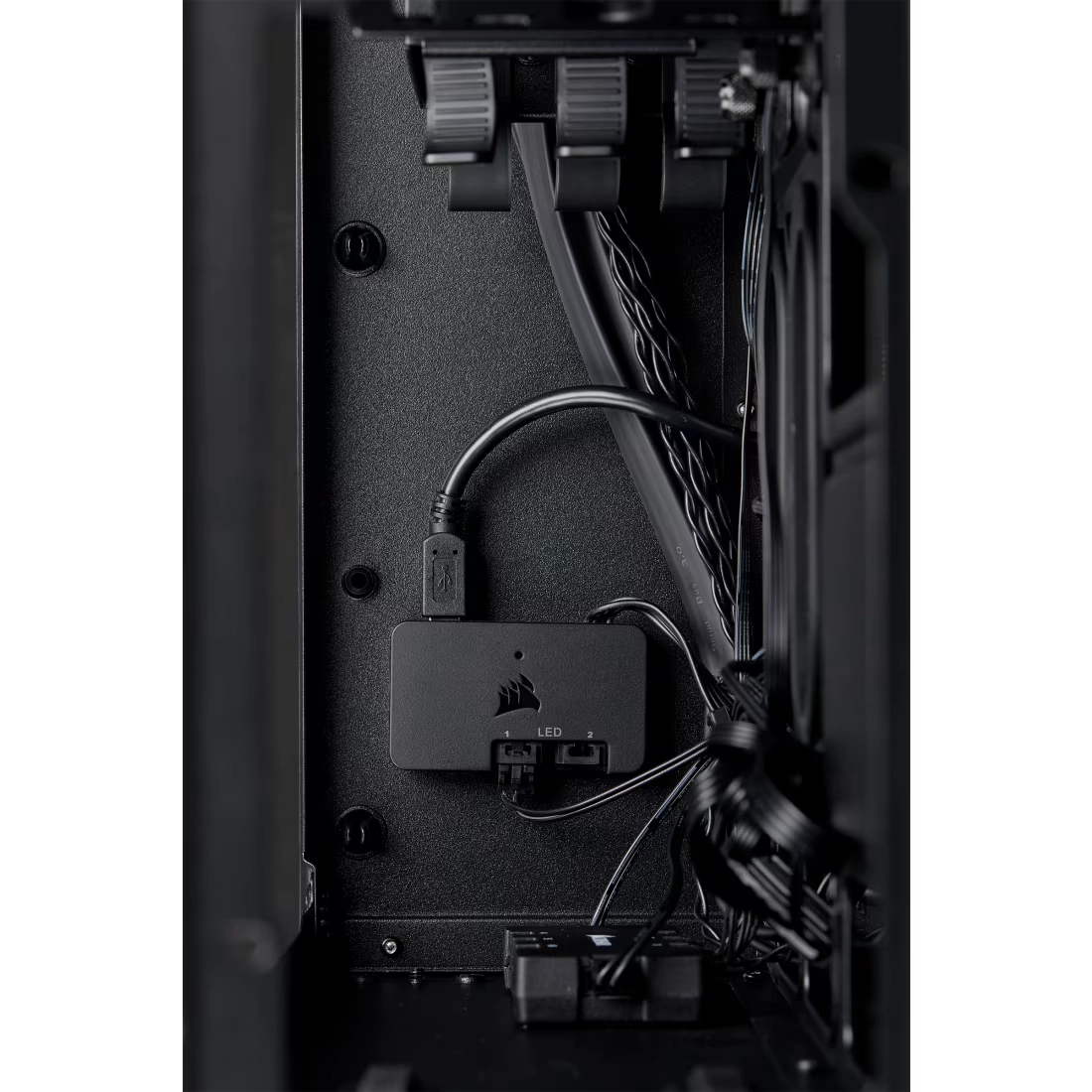 CORSAIR CRYSTAL SERIES 280X RGB MICRO-ATX CASE (BK) thumbnail 8