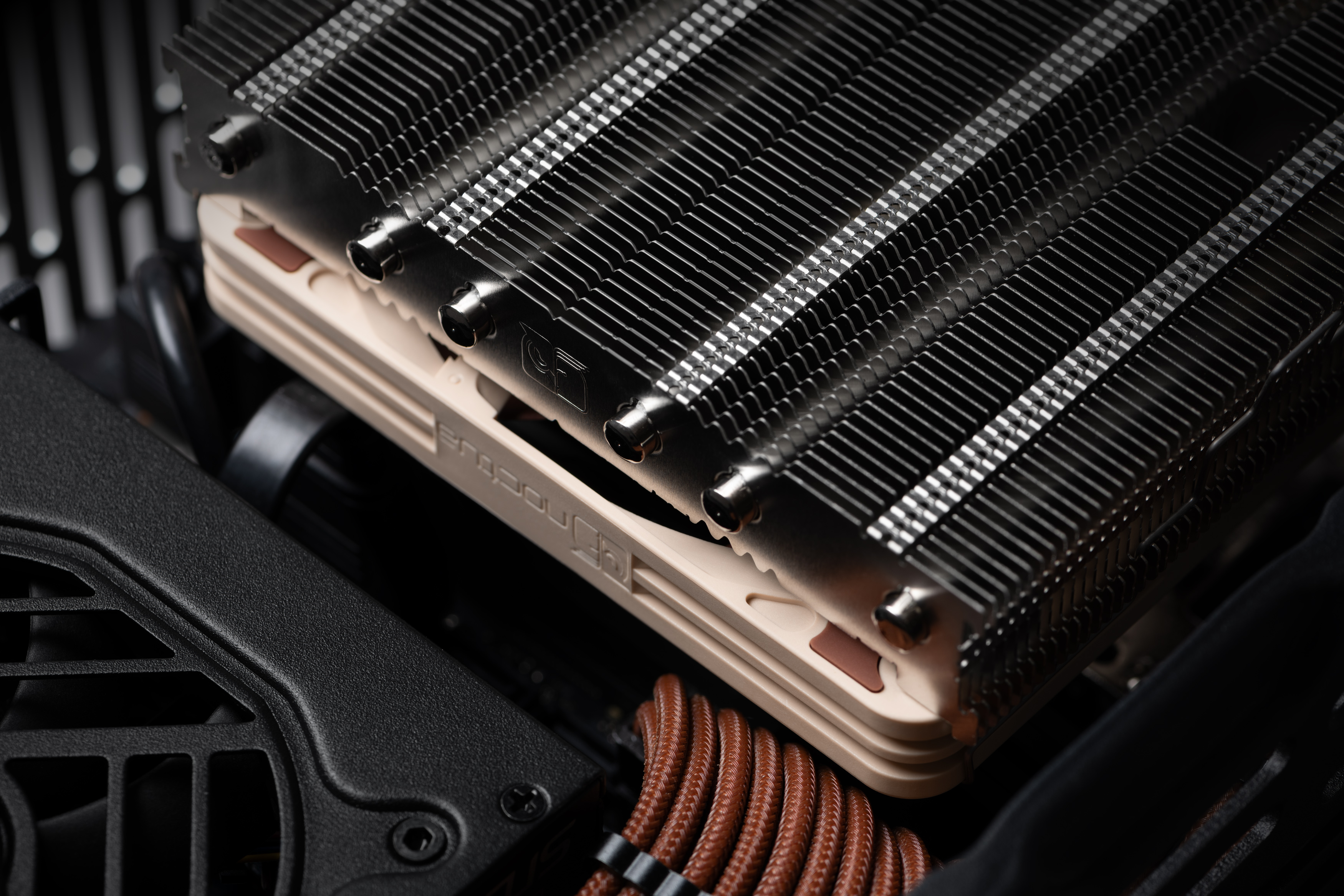 NOCTUA L12SX77 L-TYPE LOW-PROFILE COOLER thumbnail 5